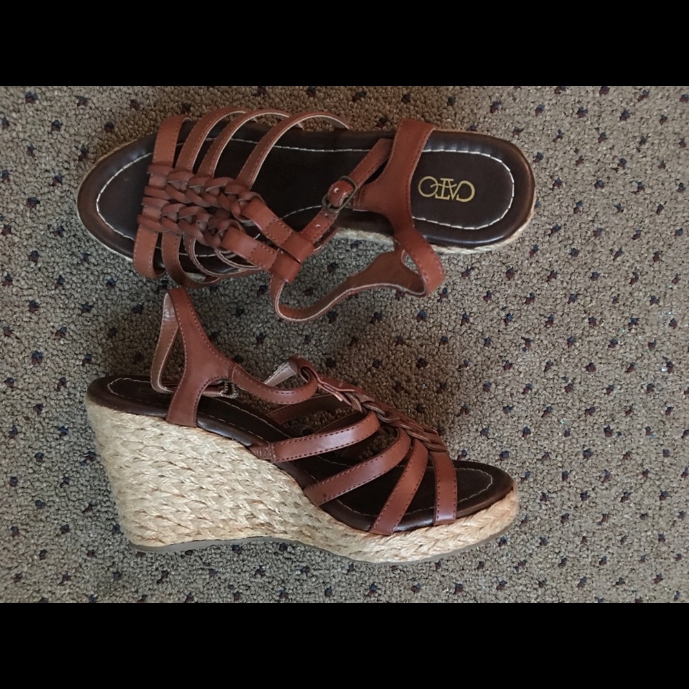 Cato Sandles